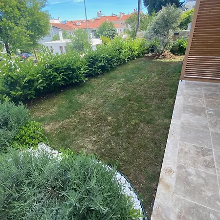 فندق مبيت وإفطار Olives Tree داتْشا